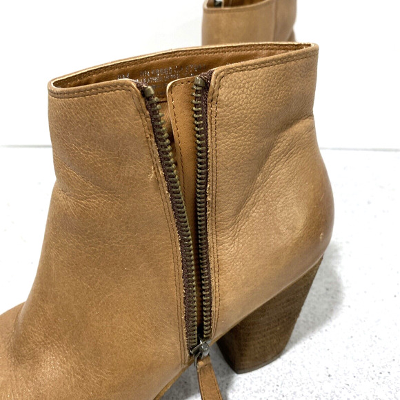 Nordstrom BP Trolley Ankle Boots Tan Leather Booties Side Zip High Heel US 9M - Picture 7 of 11
